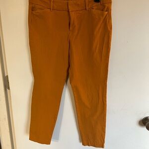 Woman gold old navy Pixie Ankle Pants